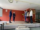 3A-kwiaty dla Grona Pedagogicznego